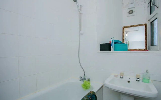 1 Bedroom Flat in Shoreditch Sleeps 2
