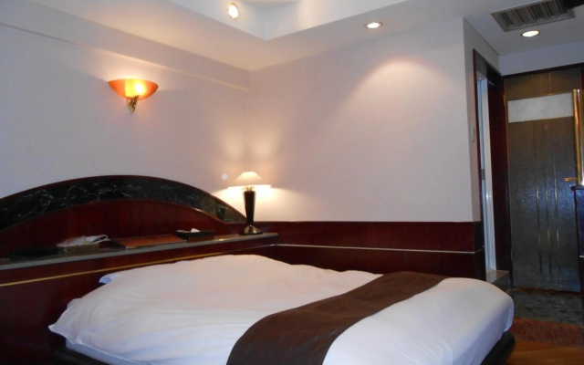 Hotel Lumiere Gotenba (Adult Only)
