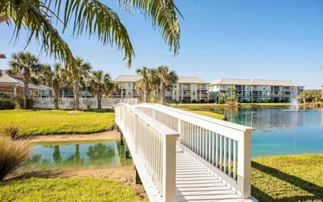 Seaside at Anastasia F305