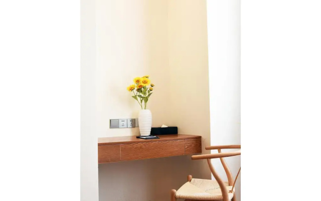 Shanghai Linxi Hotel-Free shuttle bus to Pudong Airport and Disneyland