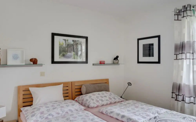 Riverside Apartment in Oed-ohling