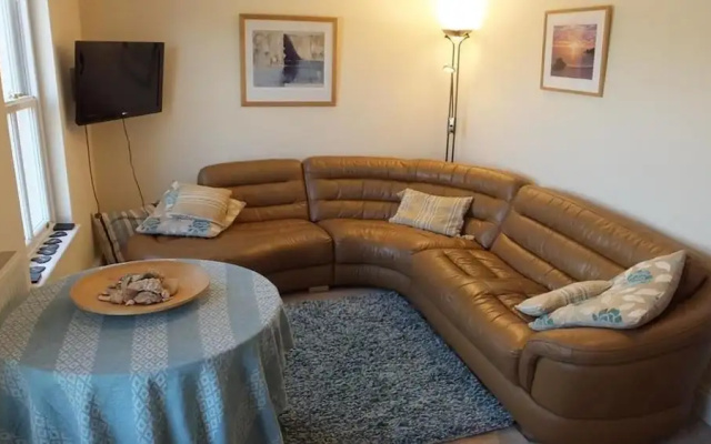Goscar Court 6