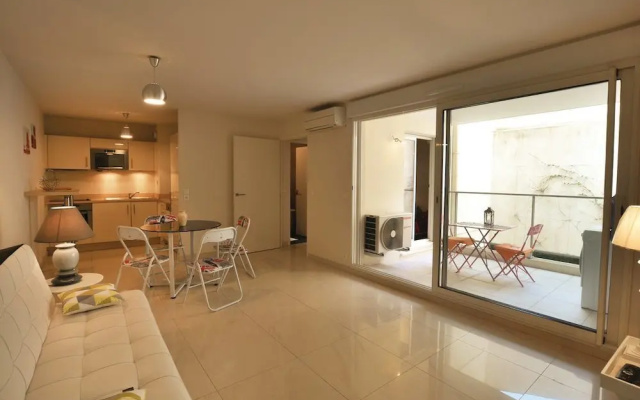 Congress Apartment