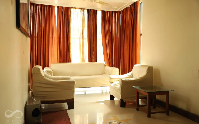 Blue Diamond The Hotel