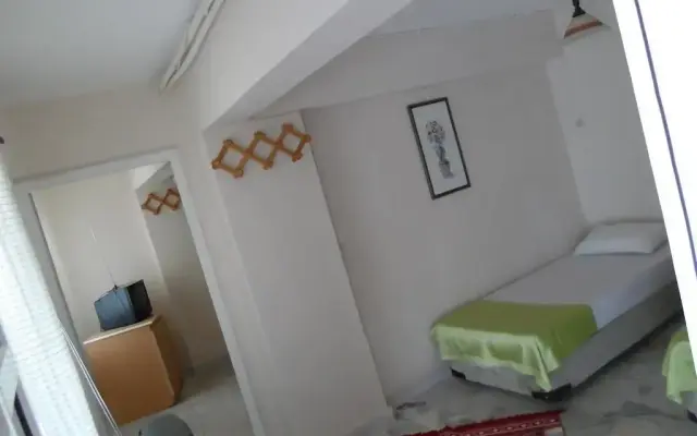 Dora Silan Hotel