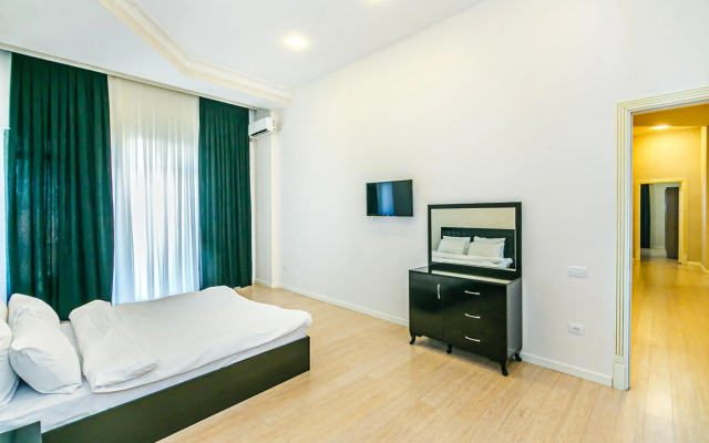 Fountan square ViP 6 bedroom