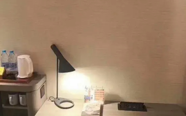 Hanting Hotel Qingdao Xianggang Zhong Road Aofan Center