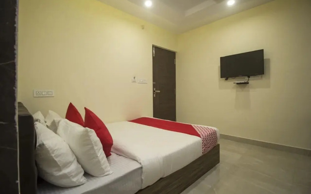 Silver Crescent By OYO Rooms