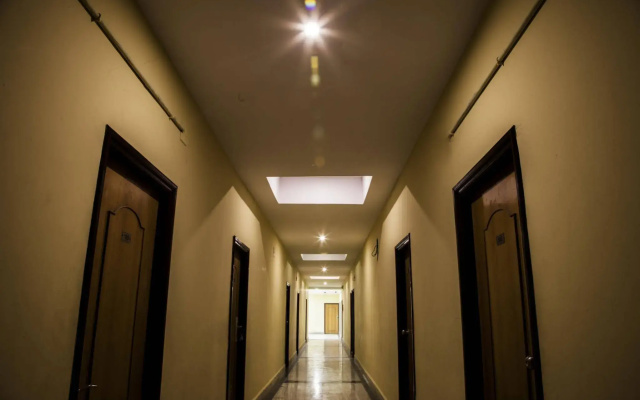 Hotel Empire Gandhidham