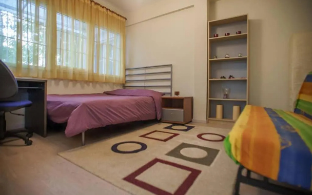 A Stylish Apartment In The Center Of Kastoria