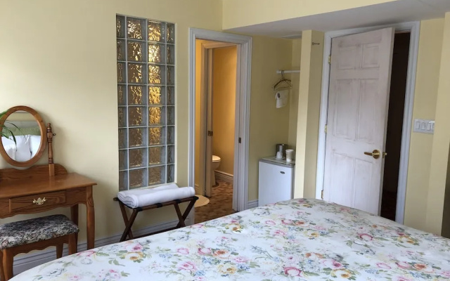 Duneland Beach Inn