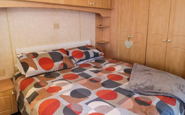 Meric Stone Holiday Lets Caravan 2