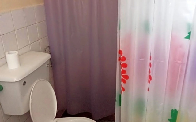 Pinkroses Gardens Hostel
