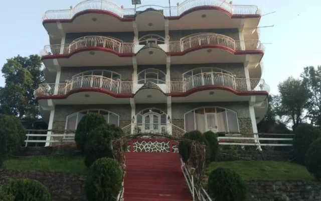 Hotel Victoriya palace