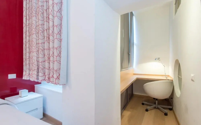 RSH Spanish Steps Luxury One Bedroom C