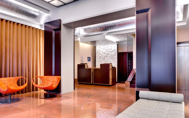 Renaissance Lucerne Hotel