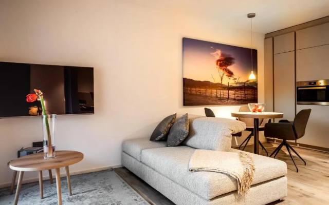 Primera Apartments
