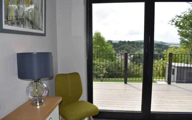 The View, Charming 2-bed Apartment in Shaftesbury,