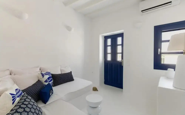 Maria Sea View Apartment Naousa