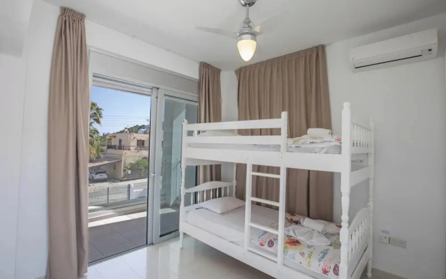 Protaras Holiday Villa Ds116
