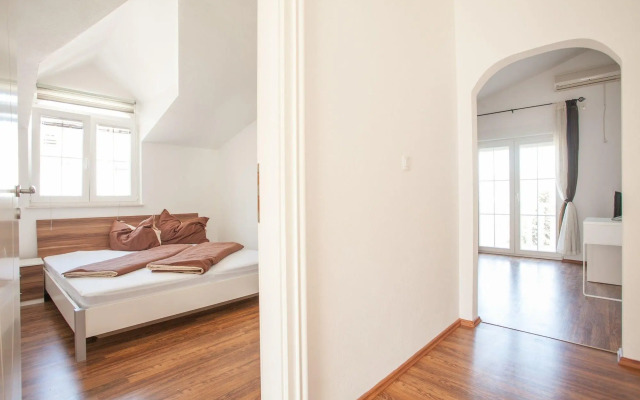 Apartmani Knezovic