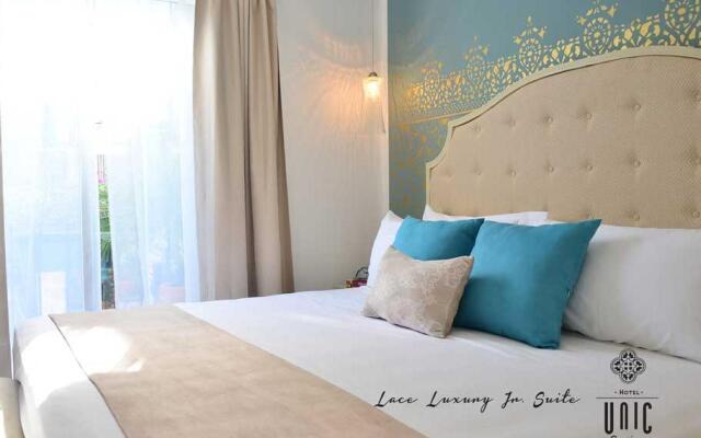 Unic Design Hotel вид на фасад