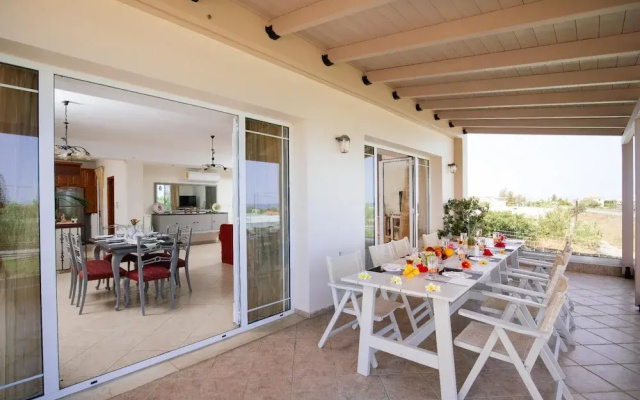 Stunning Villa Plumeria Rethymno
