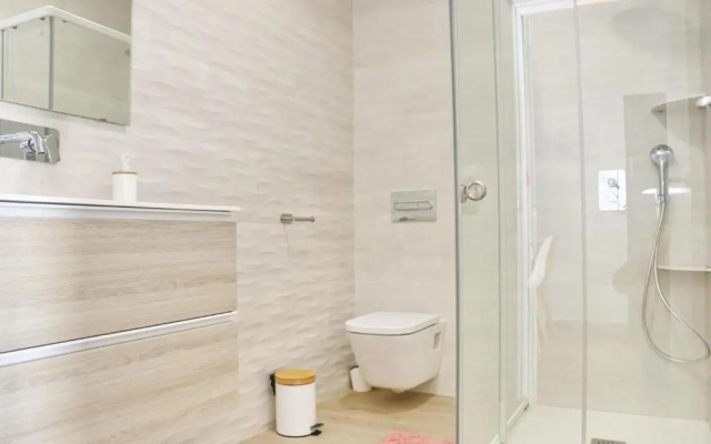Casa con piscina de agua salada I