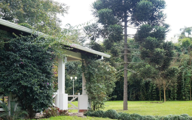 Aires de San Lorenzo B&B