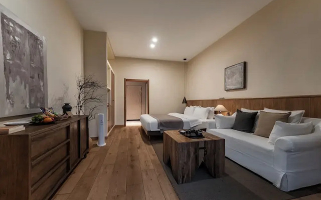 Shanlijian Holiday Homestay