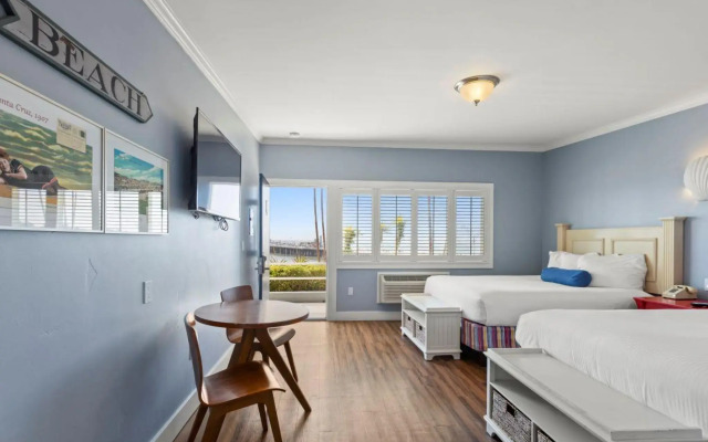 Beach Street Inn and Suites