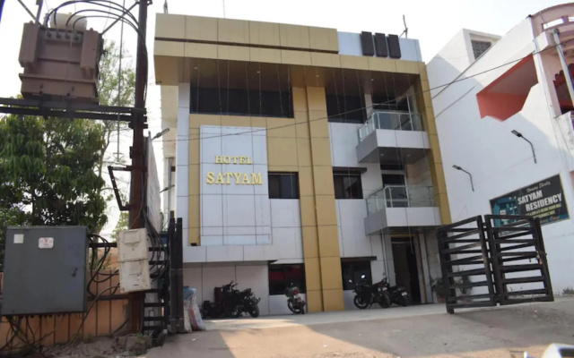 Goroomgo Satyam Residency Jabalpur