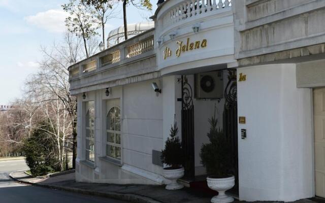 Отель Villa Jelena вид на фасад