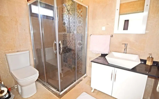 Villa Yani