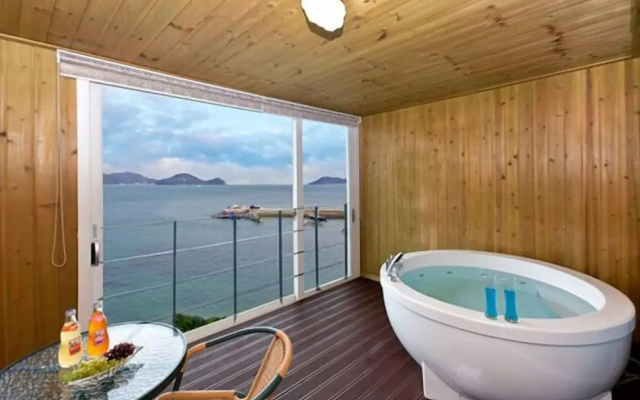 Geoje Merveille Pension