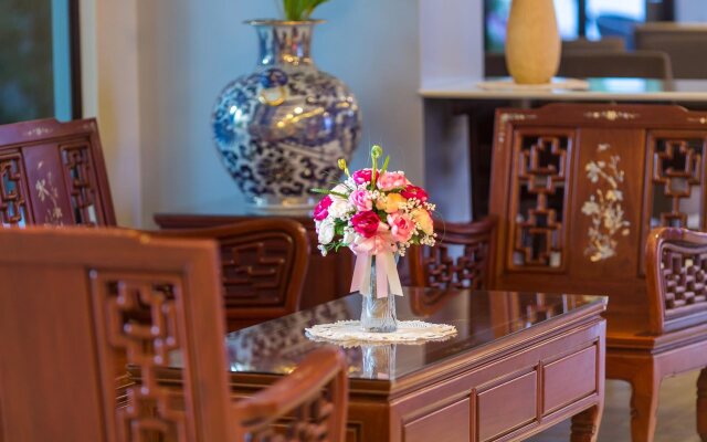 Rung Aroon Hotel By Le Siri