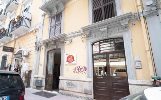 Charme & Chic Studios - Bari Centro