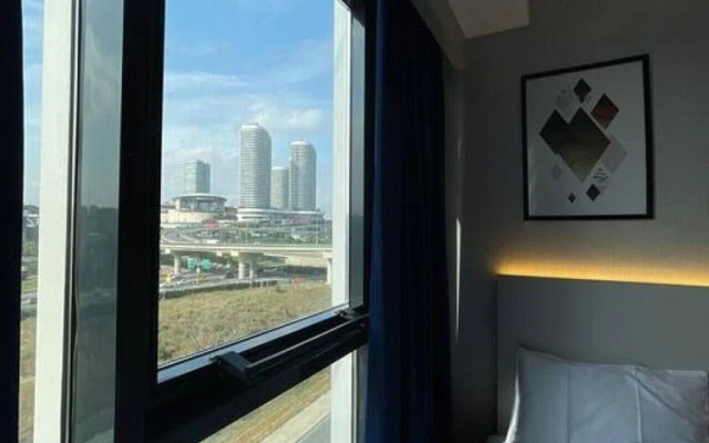Brand-new 2 1 Apartment-near Mall of Istanbul