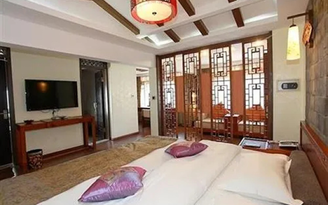 Lion Rock Baboo Park Hotel - Lijiang