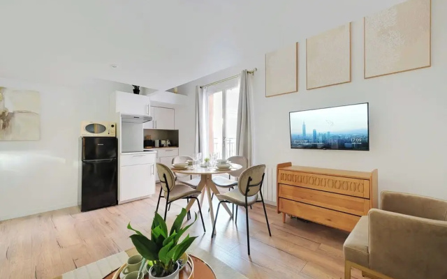 Modern Apartment -1br/4p- Le Kremlin-bicetre