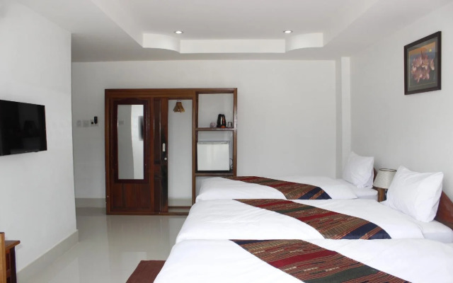 The Grand Riverside Hotel 2 Vangvieng