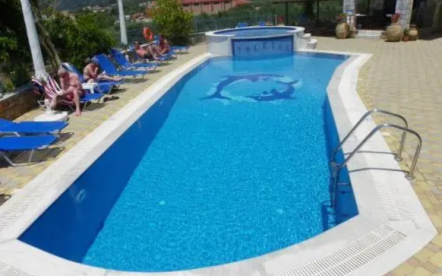 Aparthotel 4 Stars Stoupa