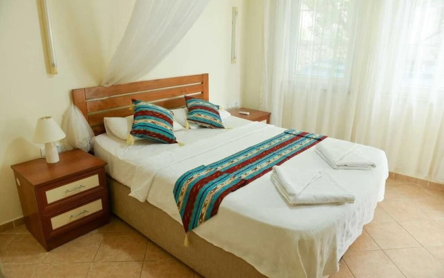Villa Sunnyside by Lycia Collections