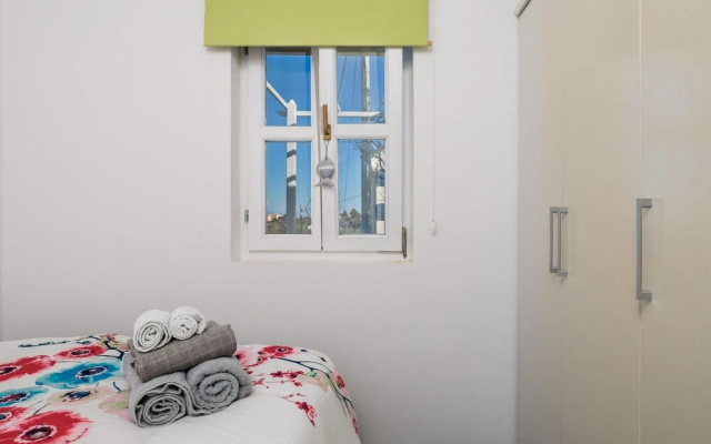 Nice Home in Sveti Jakov With Wifi and 2 Bedrooms