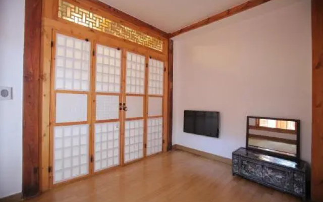 Bukchon Yujung