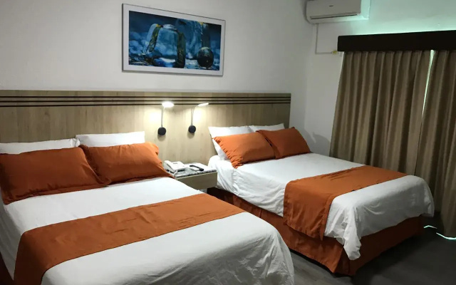 Hotel Mar Azul