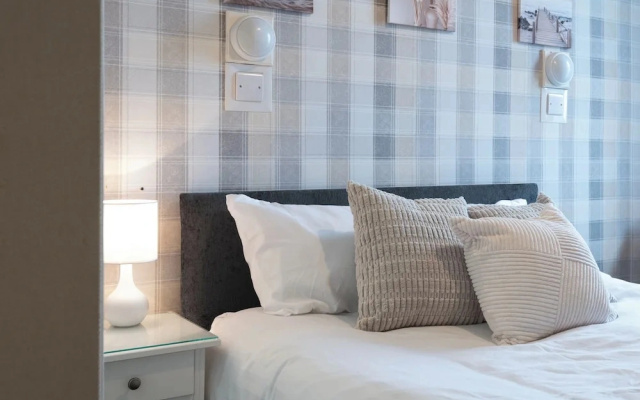 The Bayview Apart Hotel
