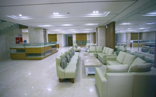 Glamour Hotel Nha Trang