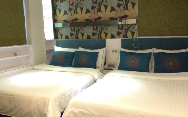 Seasons Hotel - Tsim sha tsui