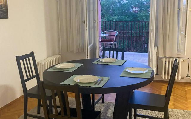 Lord's Apartment